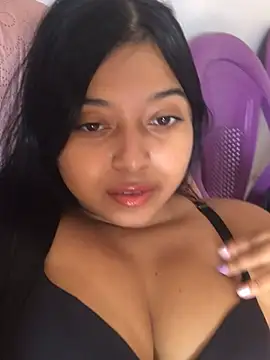 Emmily hott online show from 19, 2, 2026