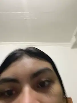 eimmy  skinny online show from 16, 4, 2026