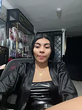 Snapshot of eimmy__skinny chatting on 18, 4, 2026 eimmy skinny online show from 18, 4, 2026