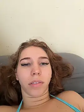 Snapshot of Aneruivinhaa chatting on 21, 2, 2026 Aneruivinhaa online show from 21, 2, 2026