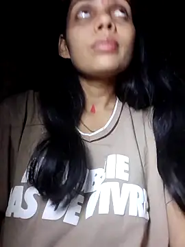Horny Girl VIP online show from 3, 5, 2026
