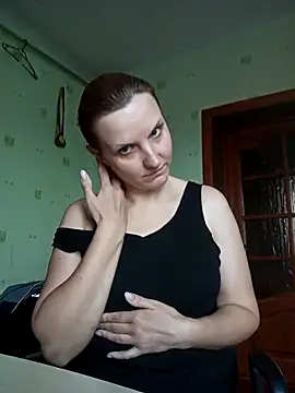 Snapshot of SusanGold9211 chatting on 2, 3, 2026 SusanGold9211 online show from 2, 3, 2026