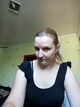 SusanGold9211 online show from 14, 4, 2026