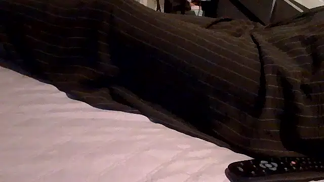 Snapshot of luanahot1 chatting on 27, 5, 2026 luanahot1 online show from 27, 5, 2026