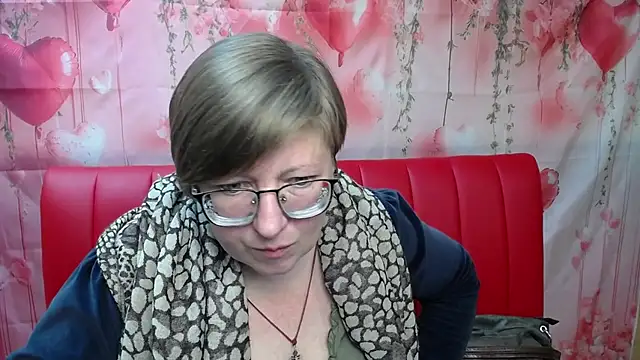 Snapshot of RadaChudna chatting on 26, 4, 2026 RadaChudna online show from 26, 4, 2026