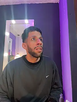 Snapshot of Karim_mansur chatting on 18, 3, 2026 Karim mansur online show from 18, 3, 2026