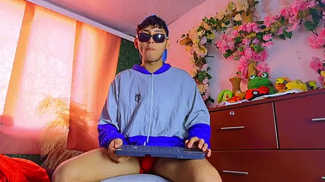 Snapshot of Ian_Hunter chatting on 26, 2, 2026 Ian Hunter online show from 26, 2, 2026