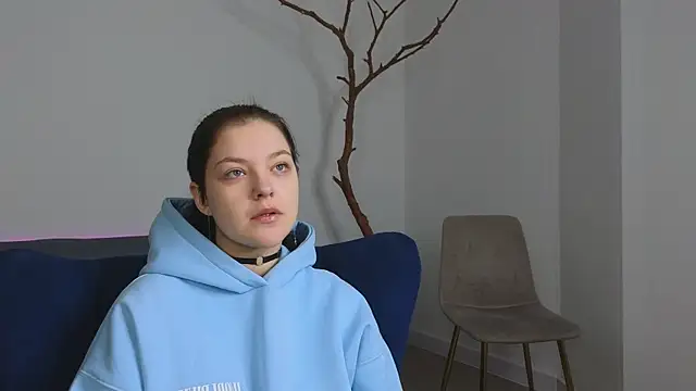 DeliaEffy online show from 24, 3, 2026