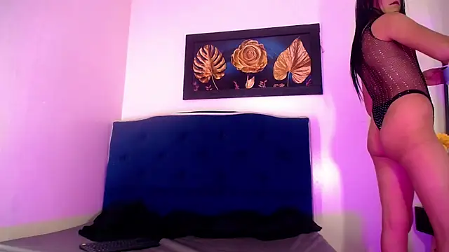 Karlaa Hernandez  online show from 3, 3, 2026