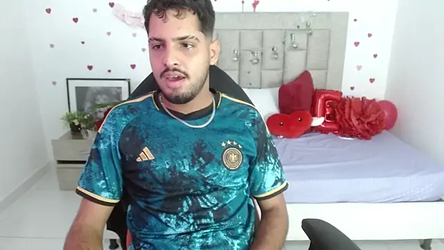 mister fox723 online show from 25, 2, 2026