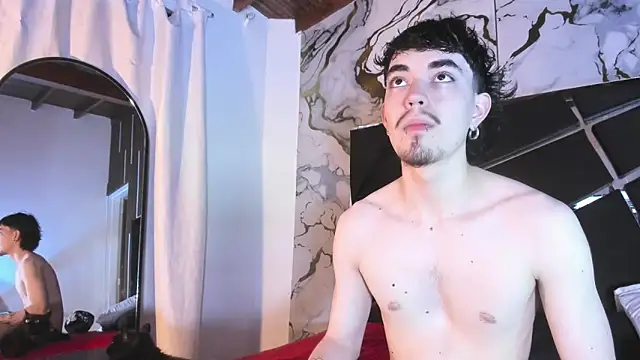 Couple In Heat online show from 17, 5, 2026
