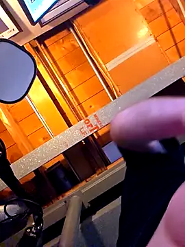 DLCheeks online show from 15, 2, 2026