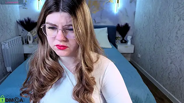 Snapshot of zoe_j0y chatting on 5, 4, 2026 zoe j0y online show from 5, 4, 2026
