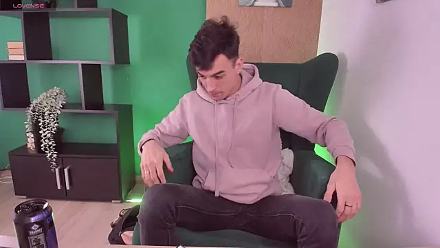 Slendy Knox online show from 28, 2, 2026