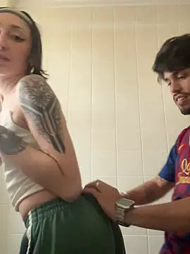 FrutillitaXX online show from 9, 4, 2026