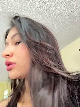 Aylin fire online show from 25, 3, 2026