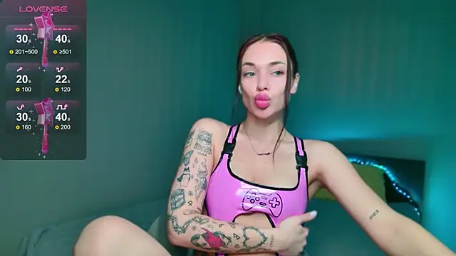 milkbrownn online show from 24, 4, 2026