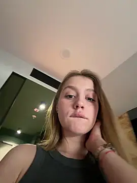 Eva Leen online show from 23, 4, 2026