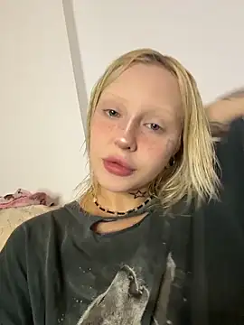 urlittlebaby666 online show from 24, 2, 2026