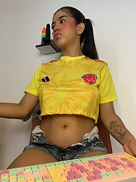 Lily em online show from 7, 7, 2026