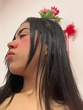 Lily em online show from 10, 7, 2026