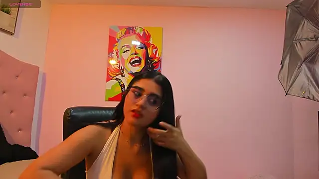 mila quin online show from 26, 2, 2026