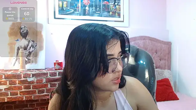 mila quin online show from 4, 3, 2026