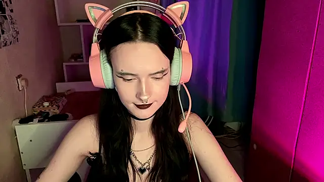 Snapshot of MabelDefina chatting on 2, 5, 2026 MabelDefina online show from 2, 5, 2026