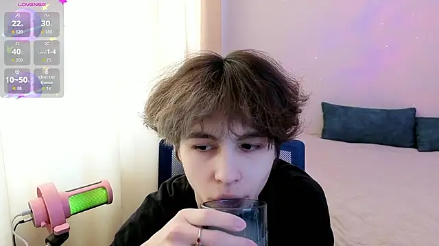  LukaHayes  online show from 10, 3, 2026