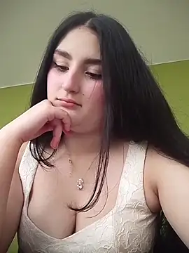 Snapshot of zoe_moon__ chatting on 21, 4, 2026 zoe moon online show from 21, 4, 2026
