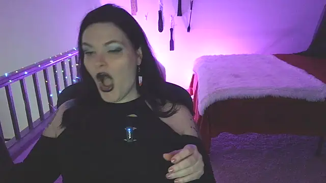 VixieNyx online show from 7, 4, 2026