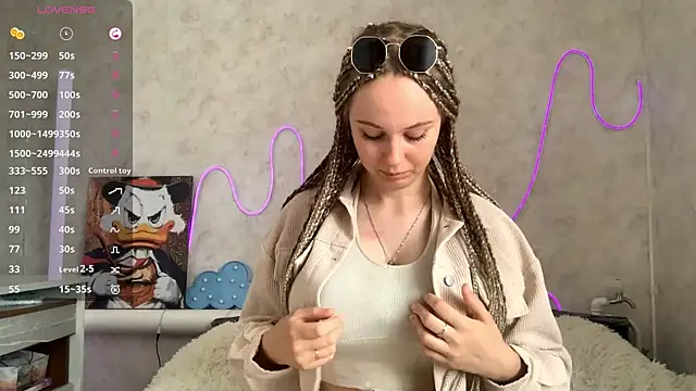 Snapshot of VictoriaDeese chatting on 22, 6, 2026 VictoriaDeese online show from 22, 6, 2026