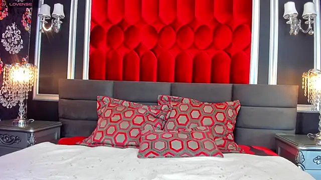 Snapshot of ElizabethObrien chatting on 22, 2, 2026 ElizabethObrien online show from 22, 2, 2026