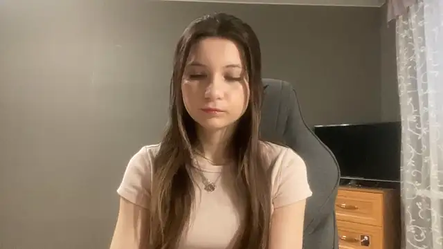 Snapshot of LunnaBliss chatting on 19, 2, 2026 LunnaBliss online show from 19, 2, 2026