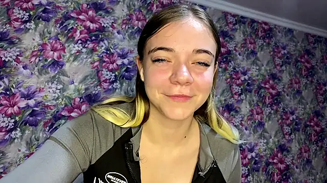 StephanieMarin online show from 28, 2, 2026