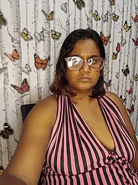 indianstrawberrylips4u online show from 26, 5, 2026