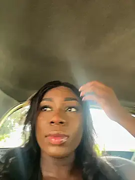 Snapshot of ZarahFerreira chatting on 1, 3, 2026 ZarahFerreira online show from 1, 3, 2026