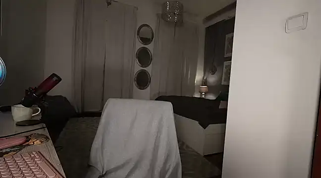 Snapshot of supreme_dominatrix chatting on 3, 3, 2025 supreme dominatrix online show from 3, 3, 2025