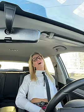 LisaMurr online show from 21, 2, 2026