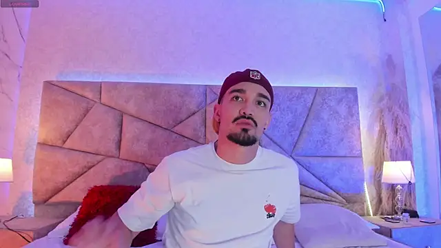 SavageCross1 online show from 21, 2, 2026