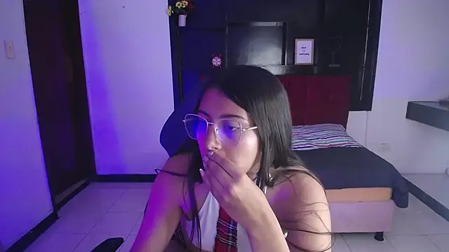 Sweett liia  online show from 13, 4, 2026