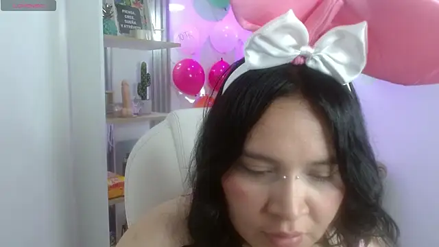 Snapshot of jackie_tk chatting on 27, 4, 2026 jackie tk online show from 27, 4, 2026