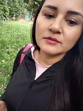 yissela92 online show from 23, 2, 2026