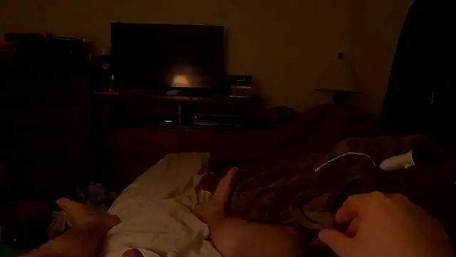 Snapshot of Schlongo420 chatting on 16, 12, 2025 Schlongo420 online show from 16, 12, 2025