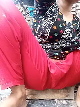 BreezySexyGirl69 online show from 16, 5, 2026