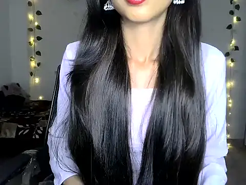 SIKSHA SINGH online show from 27, 5, 2026