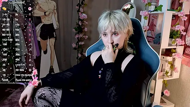 Snapshot of May_leaf chatting on 20, 2, 2026 May leaf online show from 20, 2, 2026