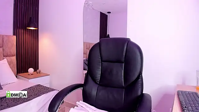 Snapshot of jasmin_adams chatting on 14, 6, 2026 jasmin adams online show from 14, 6, 2026