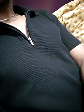 peanutbutteater online show from 8, 3, 2026