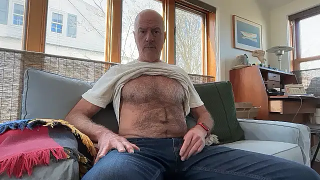 Guy  Grey online show from 18, 4, 2026